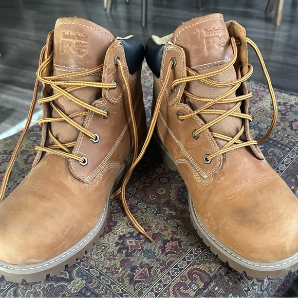Timberlands - Picture 2 of 5
